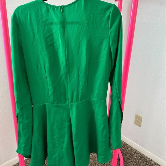 TCEC - GREEN ROMPER - Picture 2 of 5